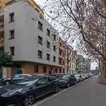 I-host - Bright 1br With Balcony In *